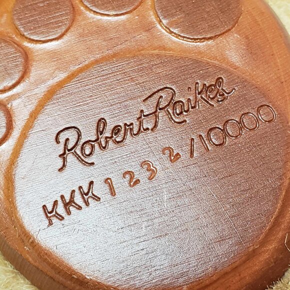 1990 LIMITED EDITION Raikes Courtney Bear - Wooden Carved Face w/ Music Cassette - Picture 9 of 17